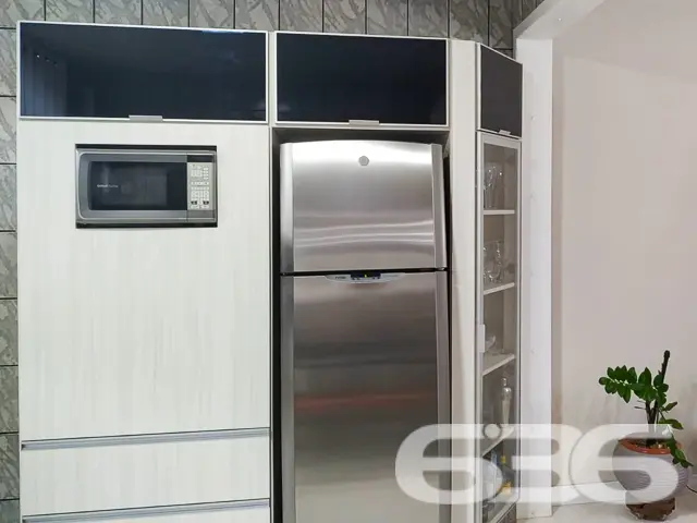 SOBRADO COM SUÍTE + 2 QUARTOS NO BAIRRO FÁTIMA – C