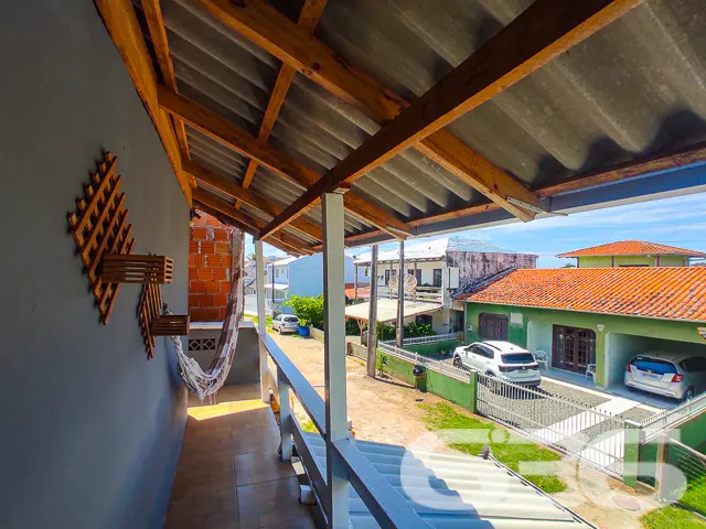 IMÓVEL NO CENTRO DE BALNEÁRIO BARRA DO SUL – ESPAÇ