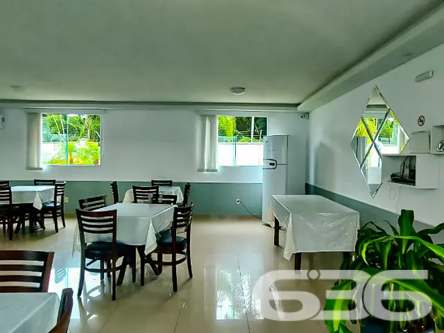 APARTAMENTO COM 2 DORMITÓRIOS NO BAIRRO ADHEMAR GA
