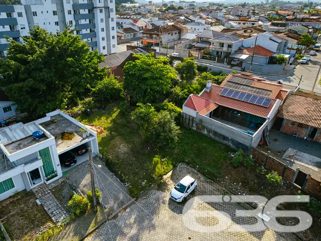 Terreno à Venda, bairro ADHEMAR GARCIA – ESTUDA PE