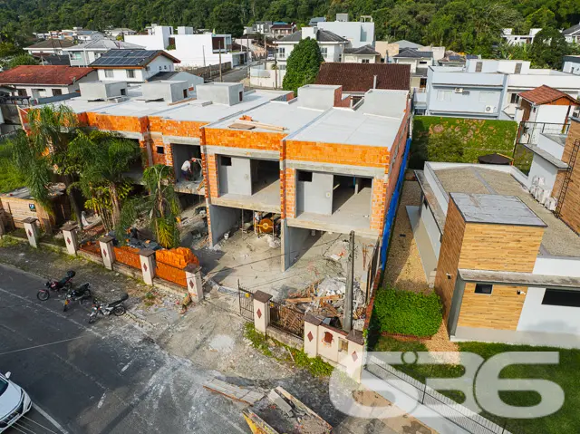 Residência Exclusiva com Entrega para Dezembro de