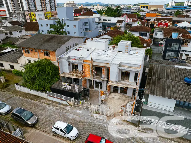 Descubra Seu Novo Lar em Joinville: Residência Gem