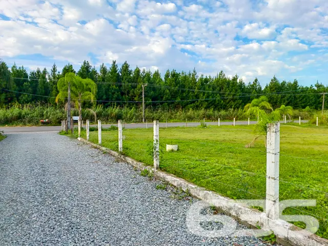 Terreno à Venda em São Francisco do Sul, Bairro Ga