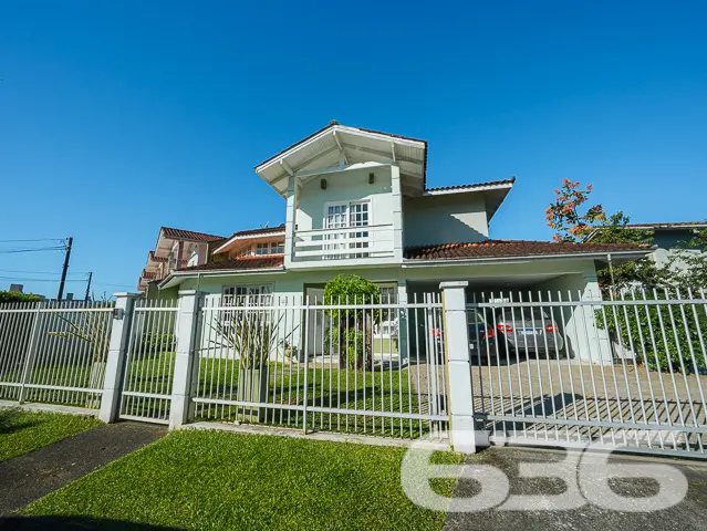 Descubra a residência dos seus sonhos em Joinville