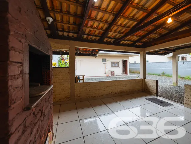 Descubra um lar encantador e perfeitamente localiz