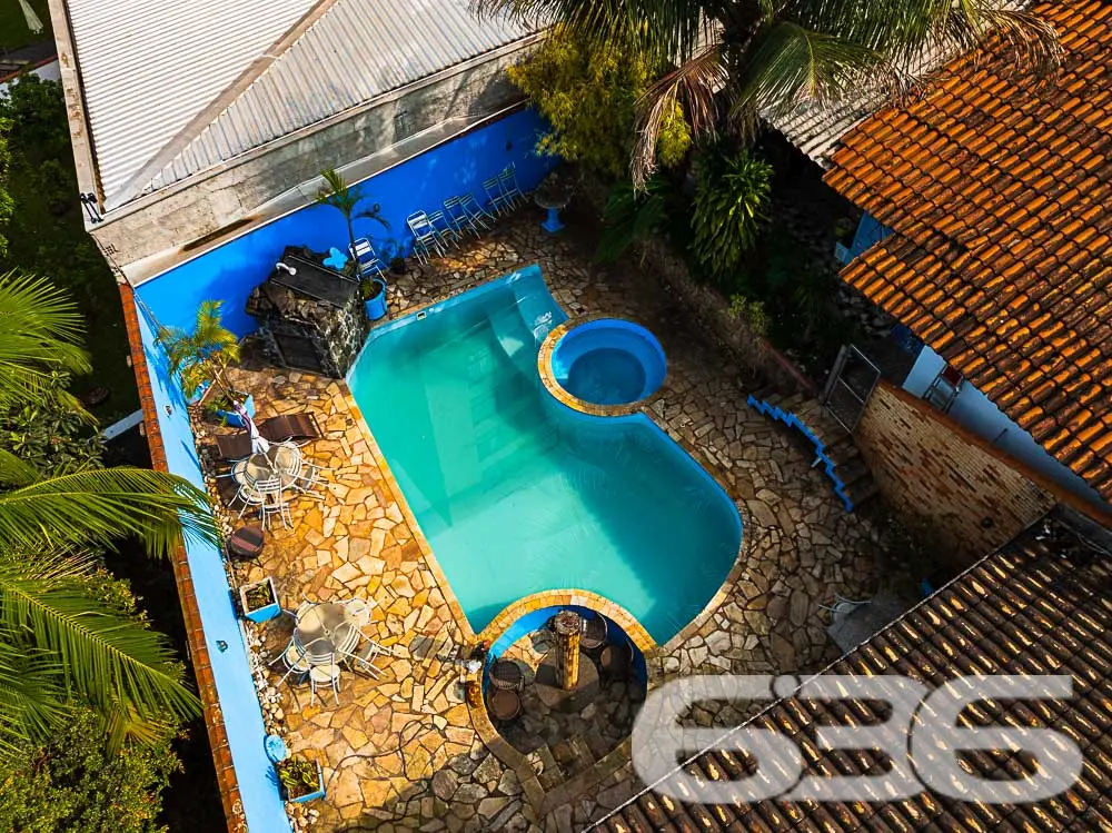 Imóvel residencial à venda no bairro Bom Retiro, J