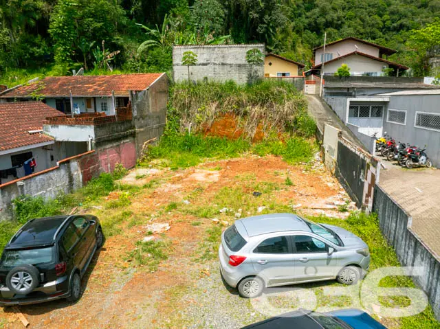 Oportunidade Imperdível: Terreno Plano e Bem Local