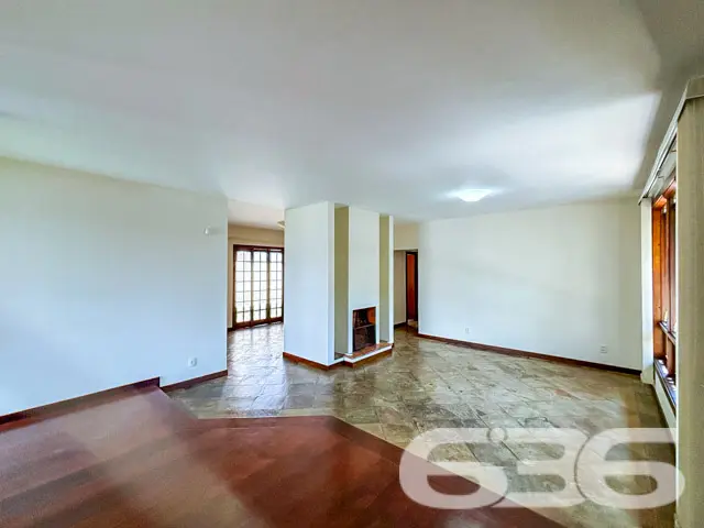 Descubra a sofisticação e o conforto em uma residê
