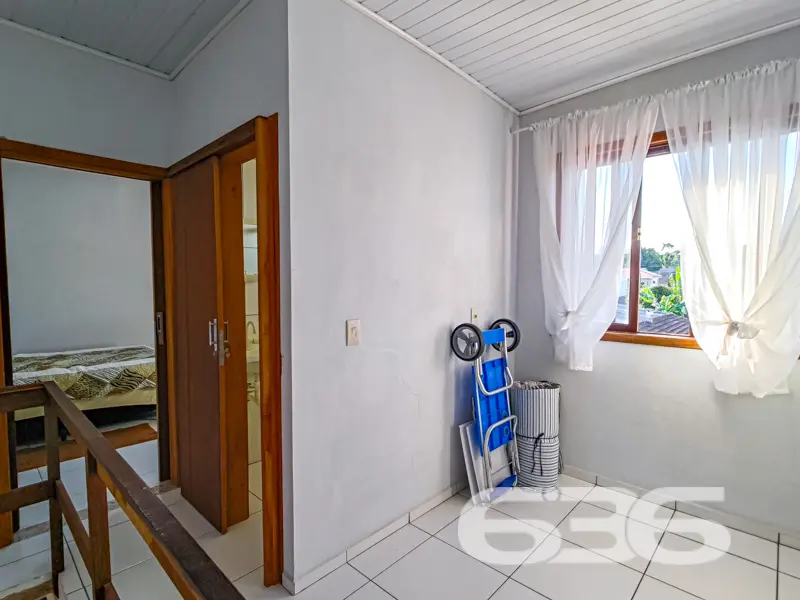 Residência Térrea com Edícula e Amplo Espaço em Jo