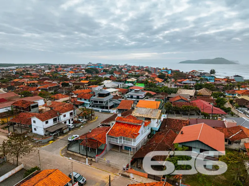 Venha conhecer o sobrado dos seus sonhos no coraçã