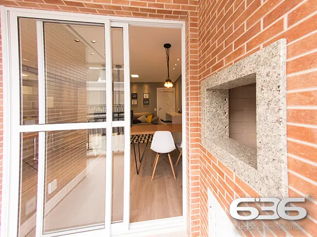 APARTAMENTO MOBILIADO DE ALTO PADRÃO NO COSTA E SI