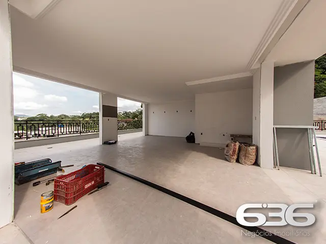 APARTAMENTO MOBILIADO DE ALTO PADRÃO NO COSTA E SI
