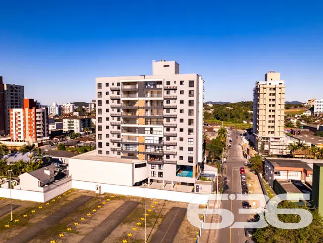 ÓTIMO APARTAMENTO NO BAIRRO ANITA GARIBALDI
Reuni