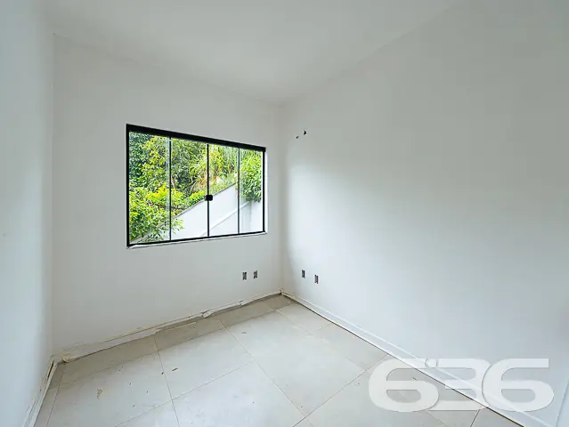 VENDE-SE SOBRADO EM CONDOMĂNIO FECHADO
Procurando