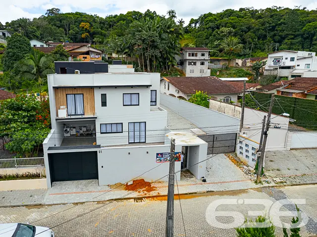 VENDE-SE SOBRADO EM CONDOMĂNIO FECHADO
Procurando