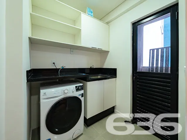 APARTAMENTO COM SUÍTE + 2 QUARTOS NO BAIRRO COSTA