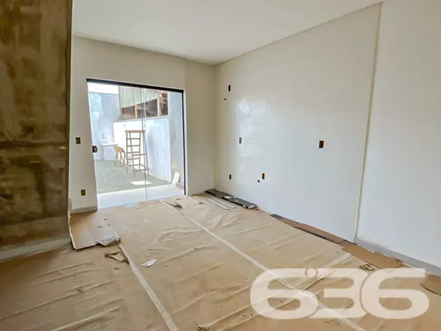 VENDE-SE GEMINADO SOBRADO COM 2 SUĂTES NO BAIRRO B