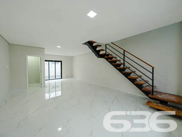 Descubra Seu Novo Lar em Joinville: Residência Gem