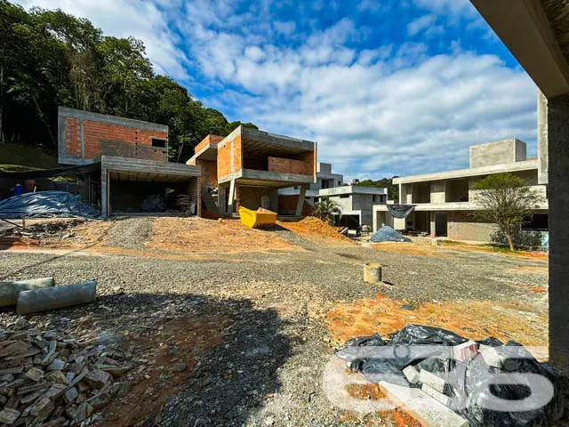 Descubra o Luxo de Morar em Joinville: Residência